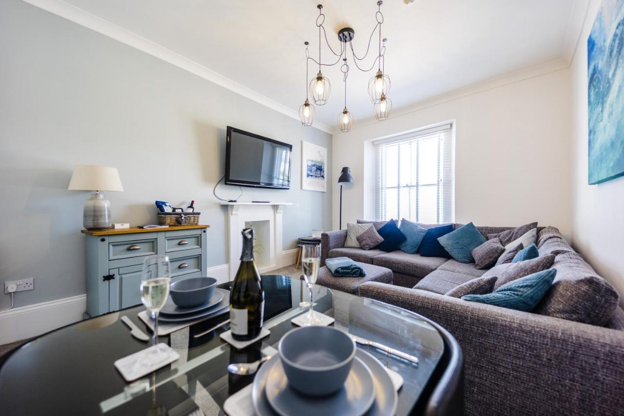 Flat 3 Flint House Tenby - Luxury Couples Apartment Exteriör bild